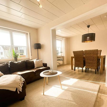 Gemuetliche Ferienwohnung In Der Eifel - Naehe Mosel Bausendorf Esterno foto